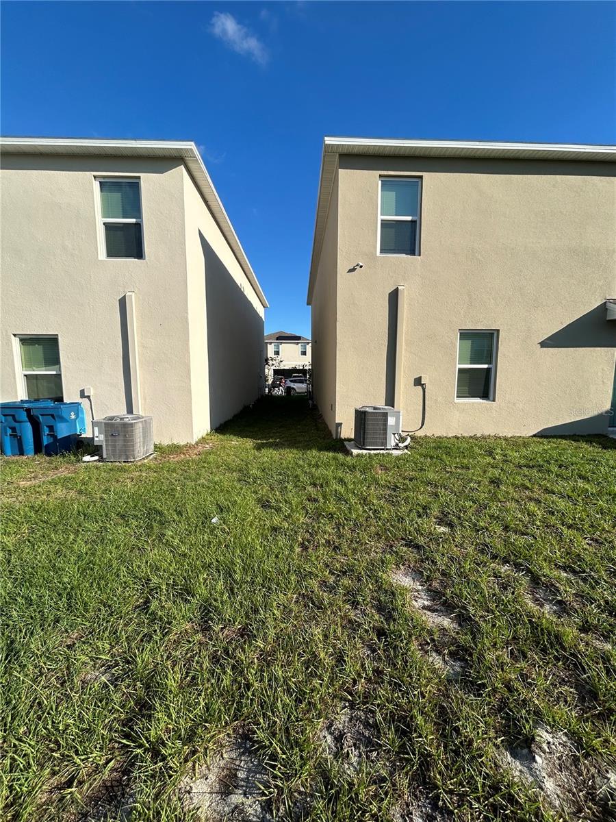 1383 BERRY LN, DAVENPORT, FL, 33837