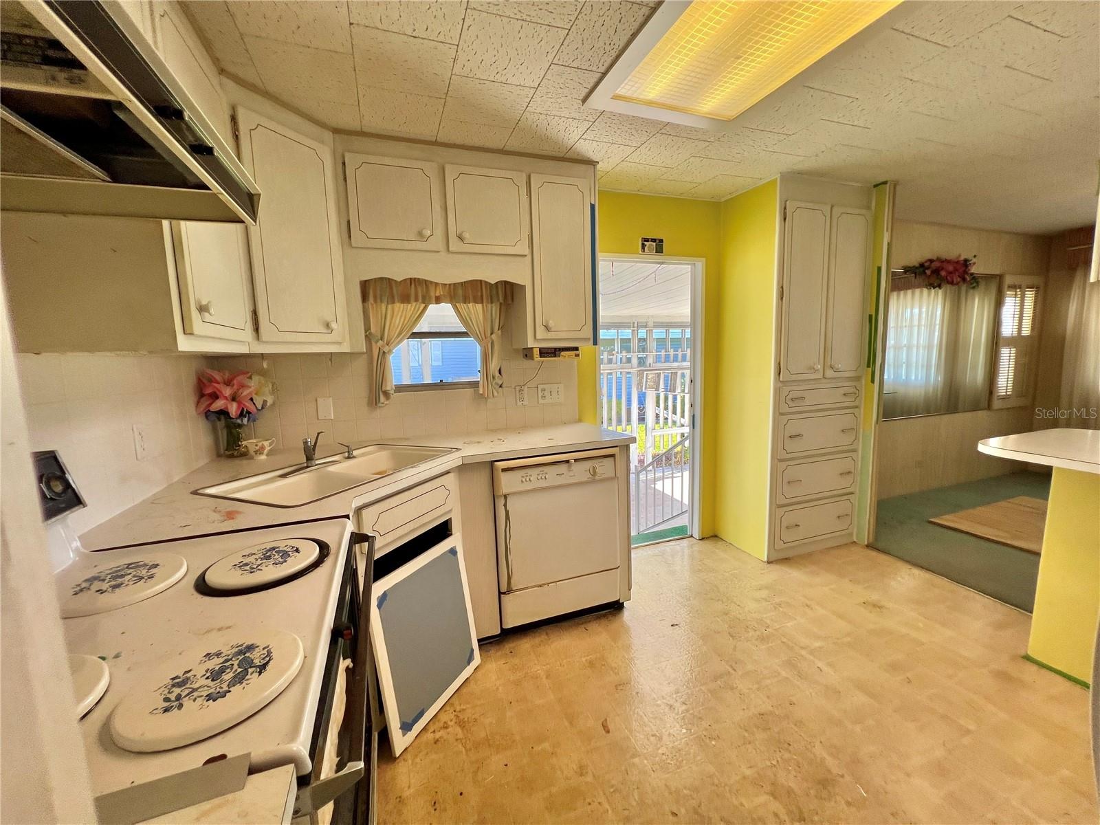 G5104619 Property Photo