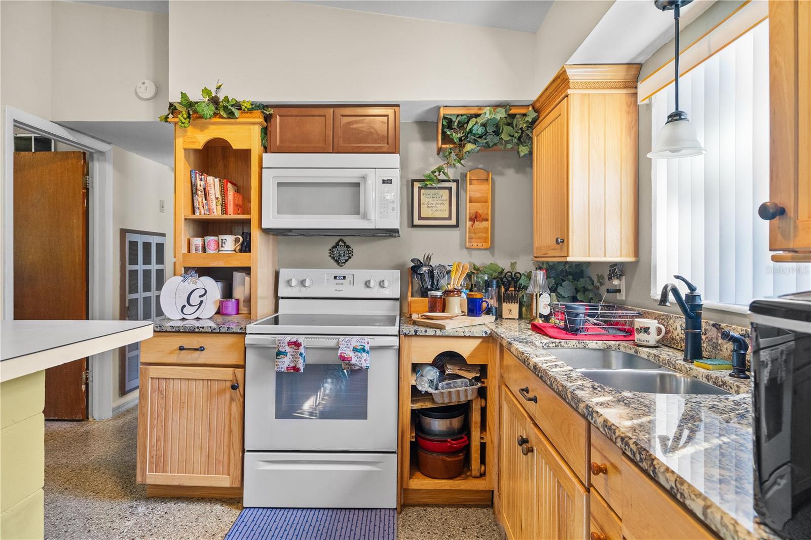 528 DOCTORS DR, OVIEDO, FL, 32765