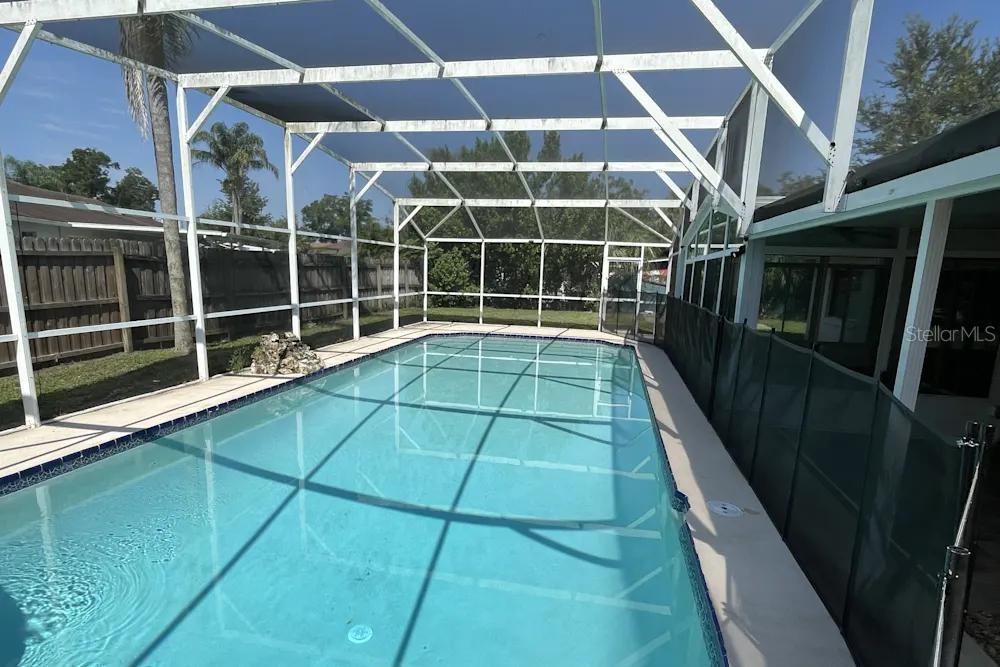 911 WAVERLY DR E, LONGWOOD, FL, 32750