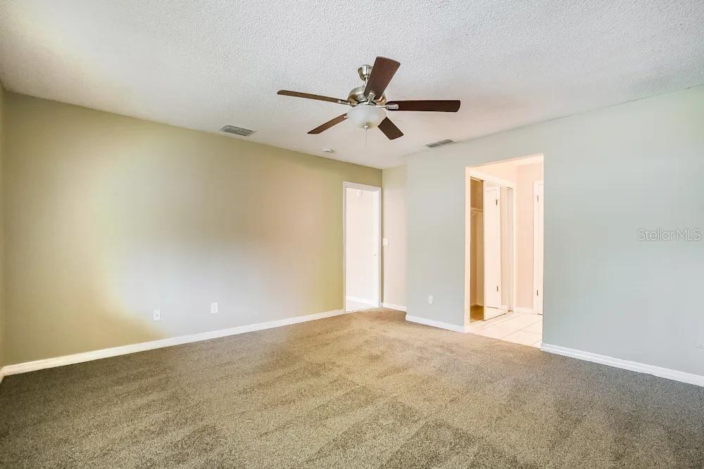 911 WAVERLY DR E, LONGWOOD, FL, 32750