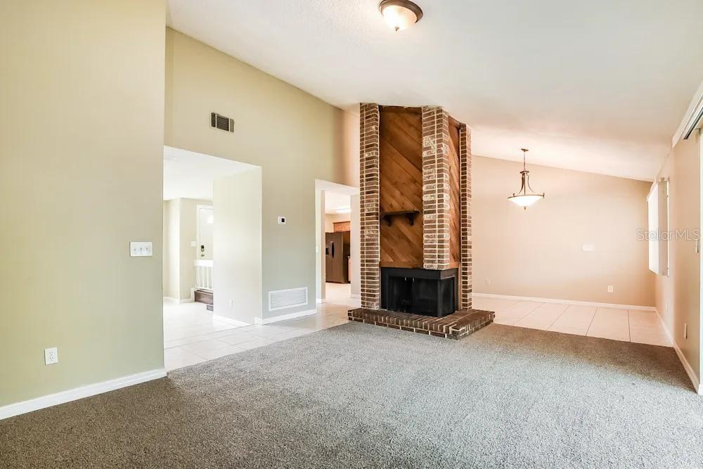 911 WAVERLY DR E, LONGWOOD, FL, 32750