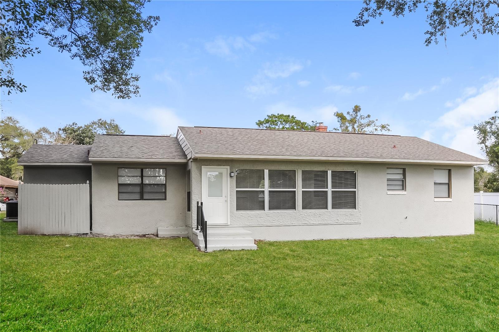 131 SERENA RD, DEBARY, FL, 32713