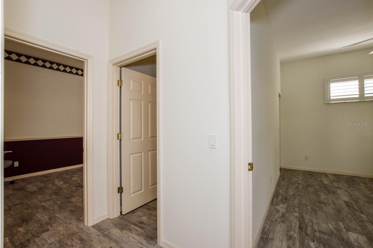 834 MONTROSE DR #9, VENICE, FL, 34293