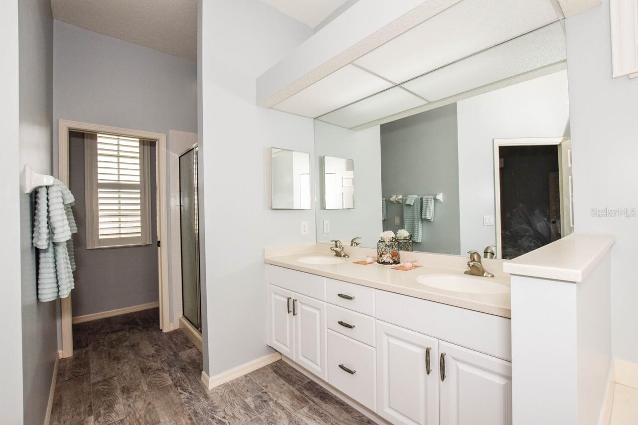 834 MONTROSE DR #9, VENICE, FL, 34293