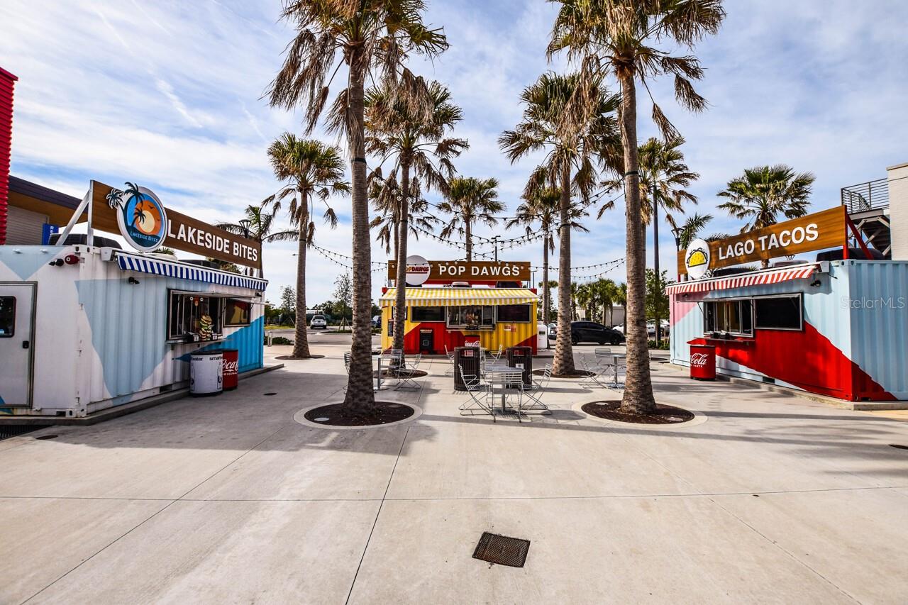 834 MONTROSE DR #9, VENICE, FL, 34293