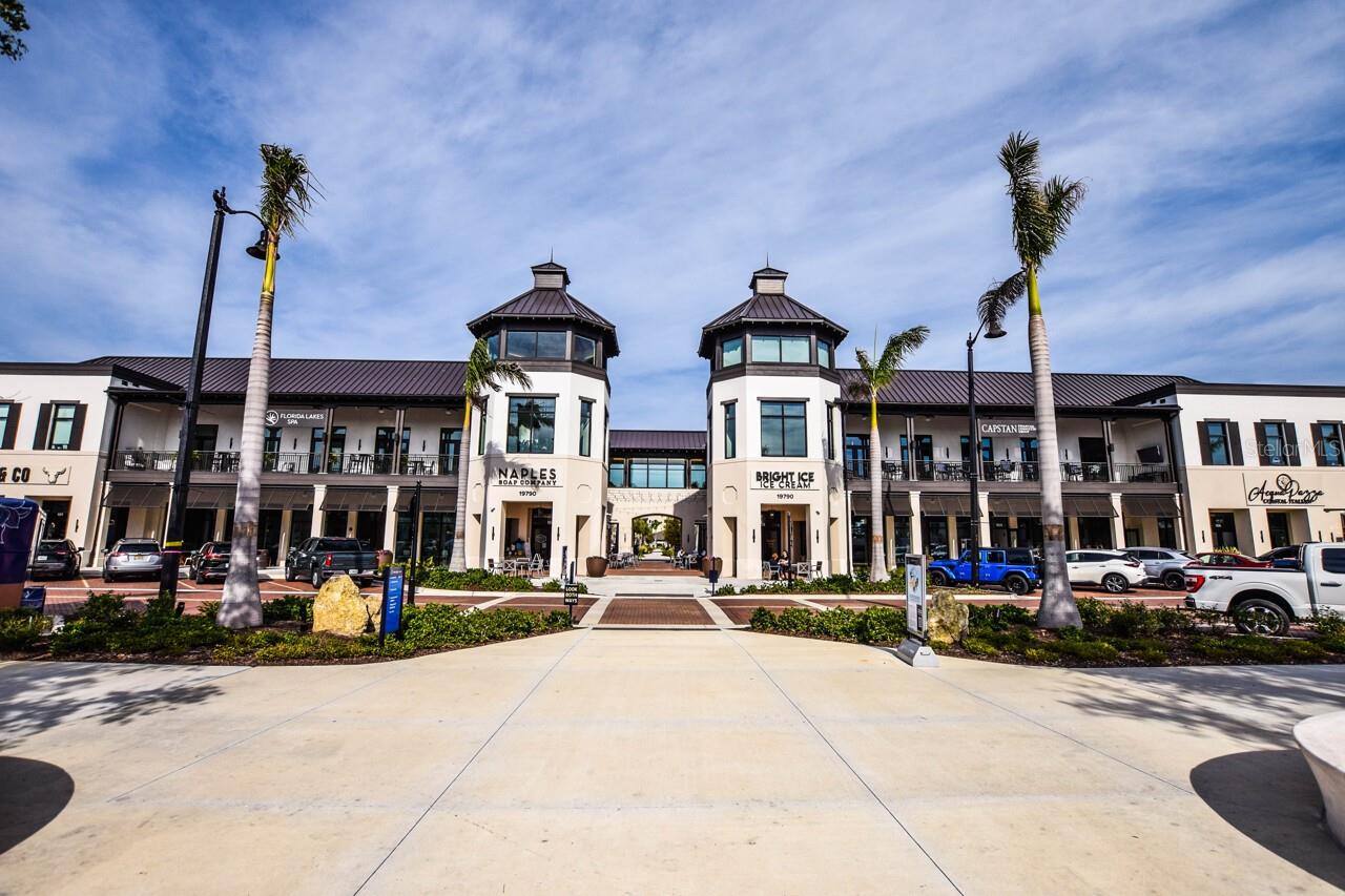 834 MONTROSE DR #9, VENICE, FL, 34293