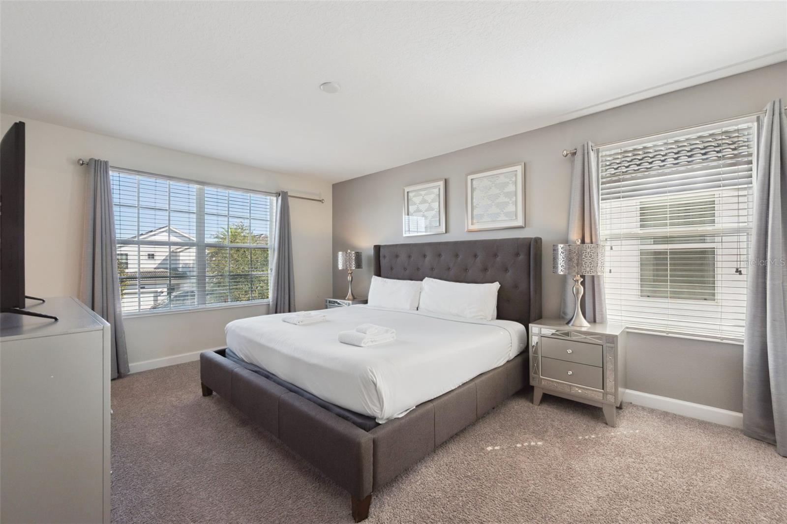 4730 SLEEPY HOLLOW DR, KISSIMMEE, FL, 34746