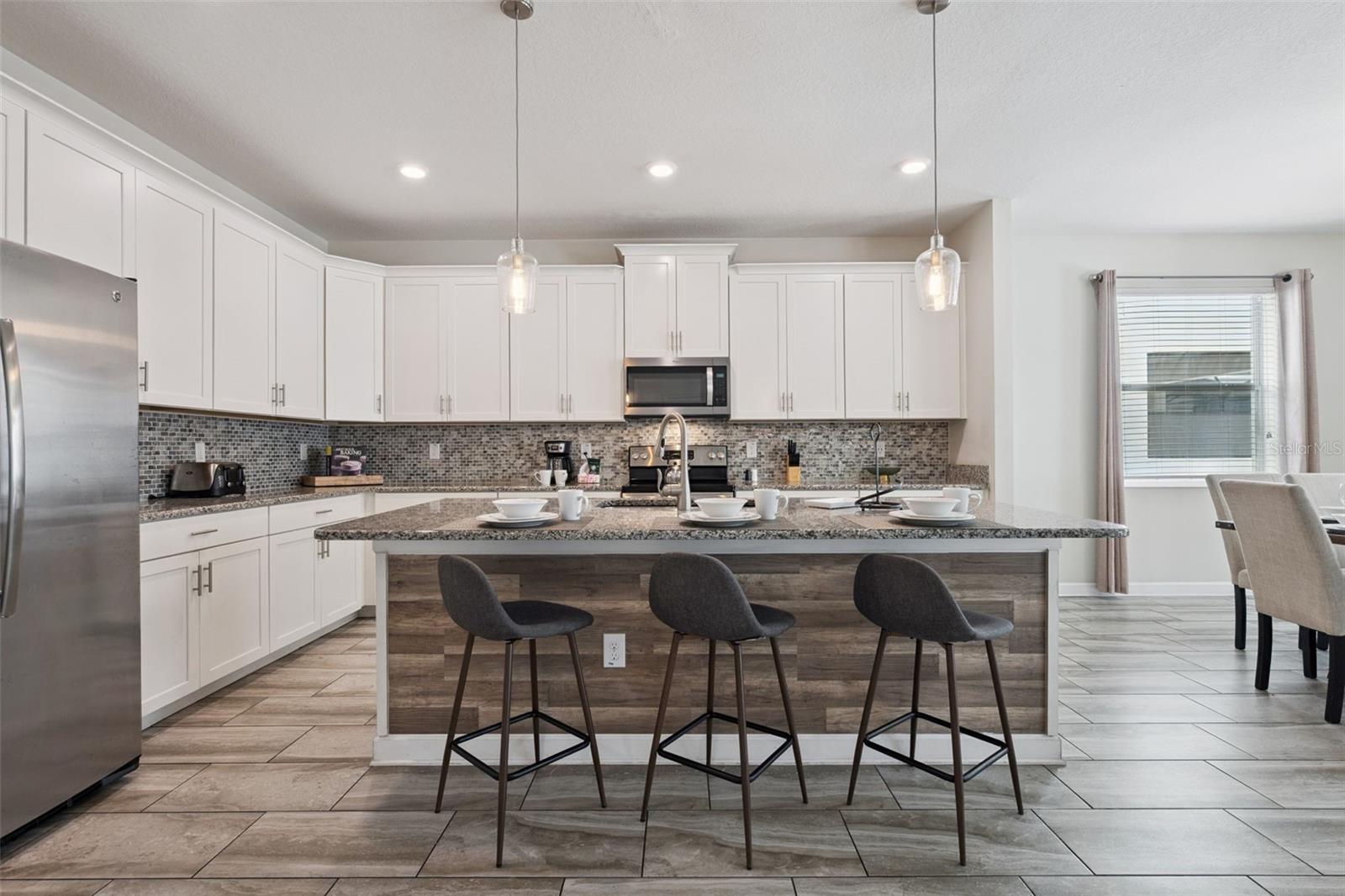 4730 SLEEPY HOLLOW DR, KISSIMMEE, FL, 34746