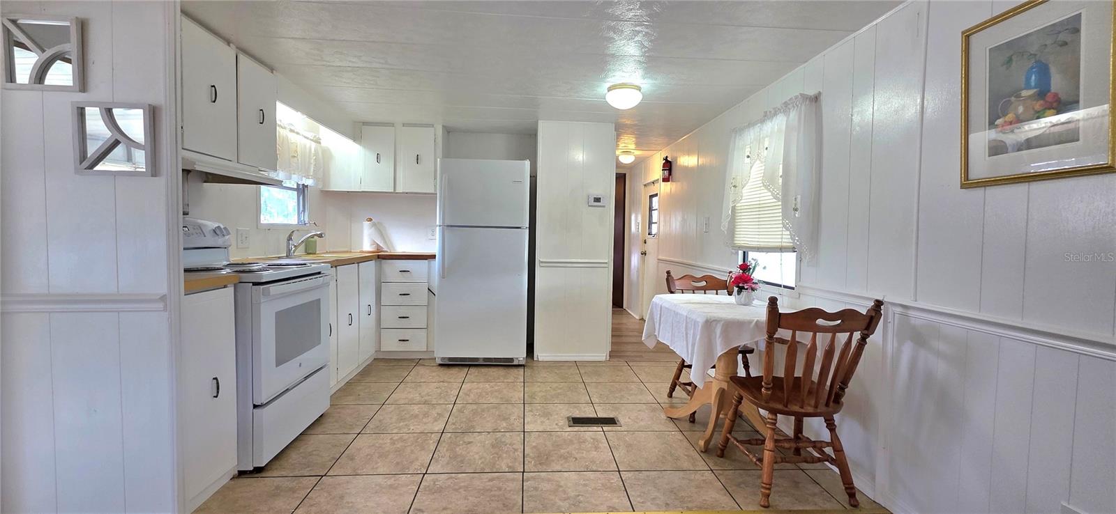 37137 LOIS AVE, ZEPHYRHILLS, FL, 33542