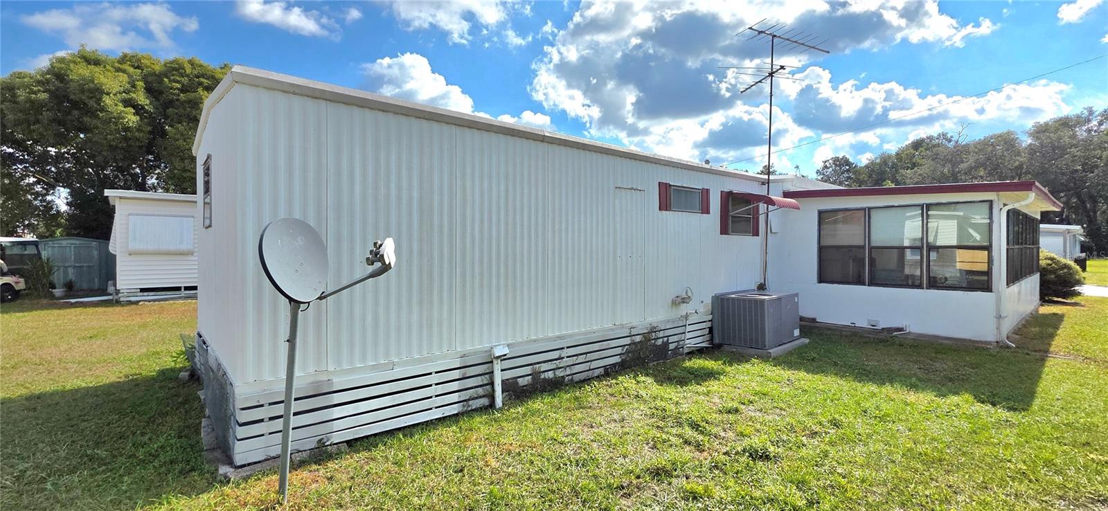 37137 LOIS AVE, ZEPHYRHILLS, FL, 33542