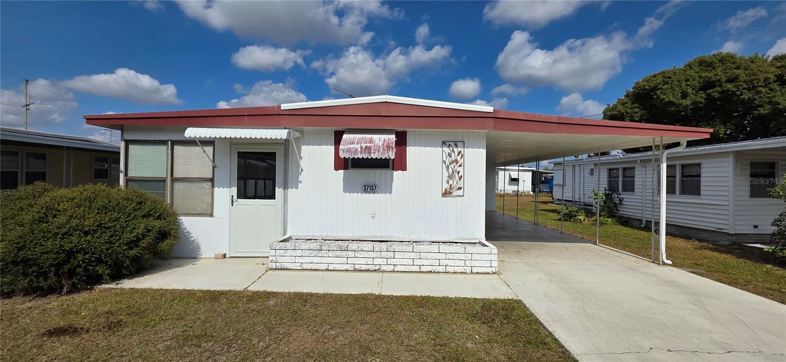 37137 LOIS AVE, ZEPHYRHILLS, FL, 33542