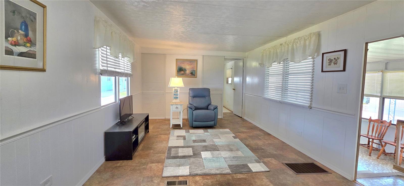 37137 LOIS AVE, ZEPHYRHILLS, FL, 33542