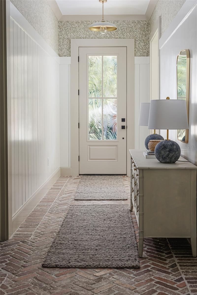 2611 BERKELEY AVE, LAKELAND, FL, 33803