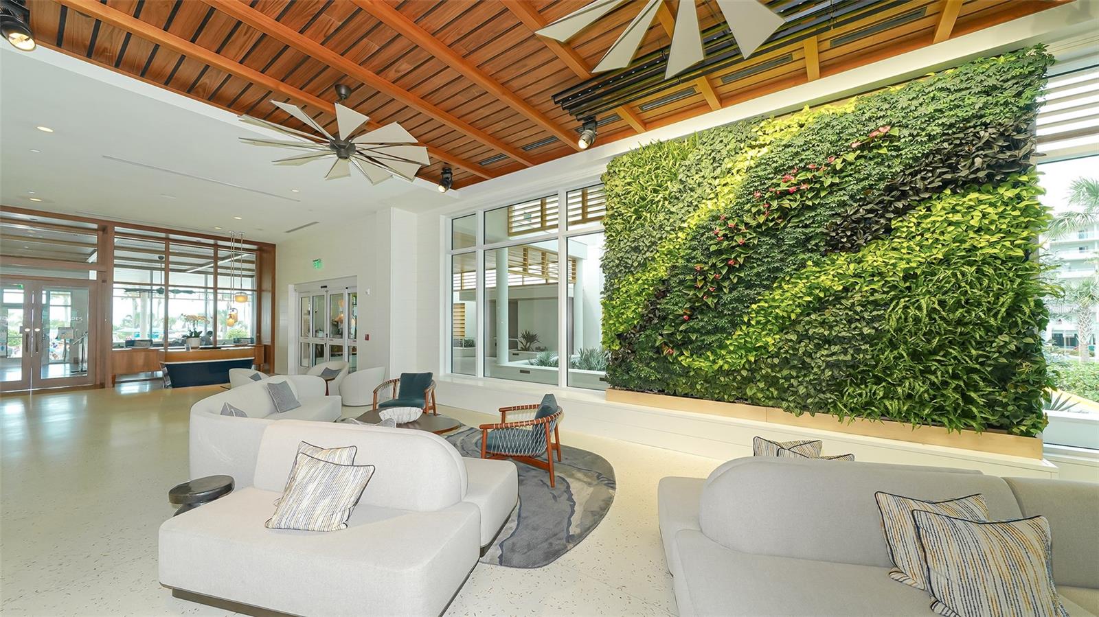 250 SANDS POINT RD #5101, LONGBOAT KEY, FL, 34228