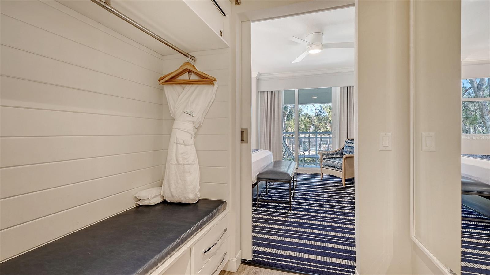 250 SANDS POINT RD #5101, LONGBOAT KEY, FL, 34228