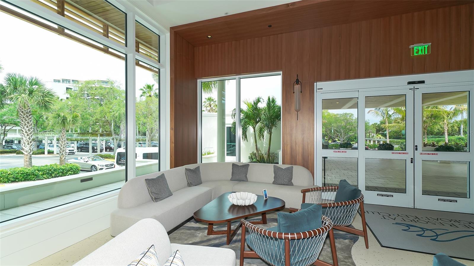 250 SANDS POINT RD #5101, LONGBOAT KEY, FL, 34228