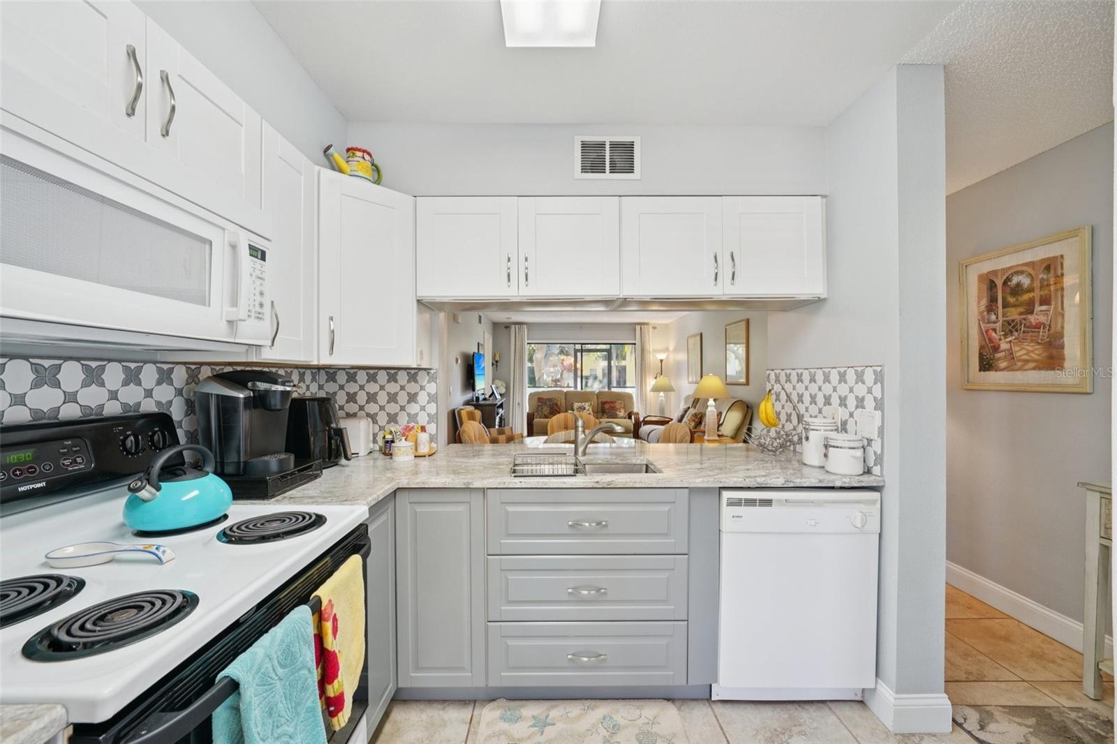 3001 58TH AVE S #203, ST PETERSBURG, FL, 33712