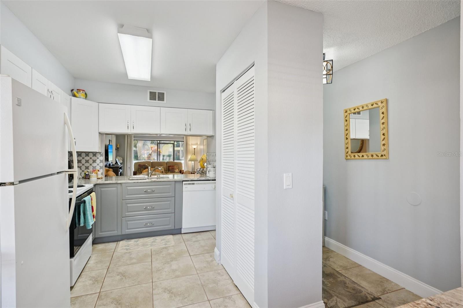 3001 58TH AVE S #203, ST PETERSBURG, FL, 33712