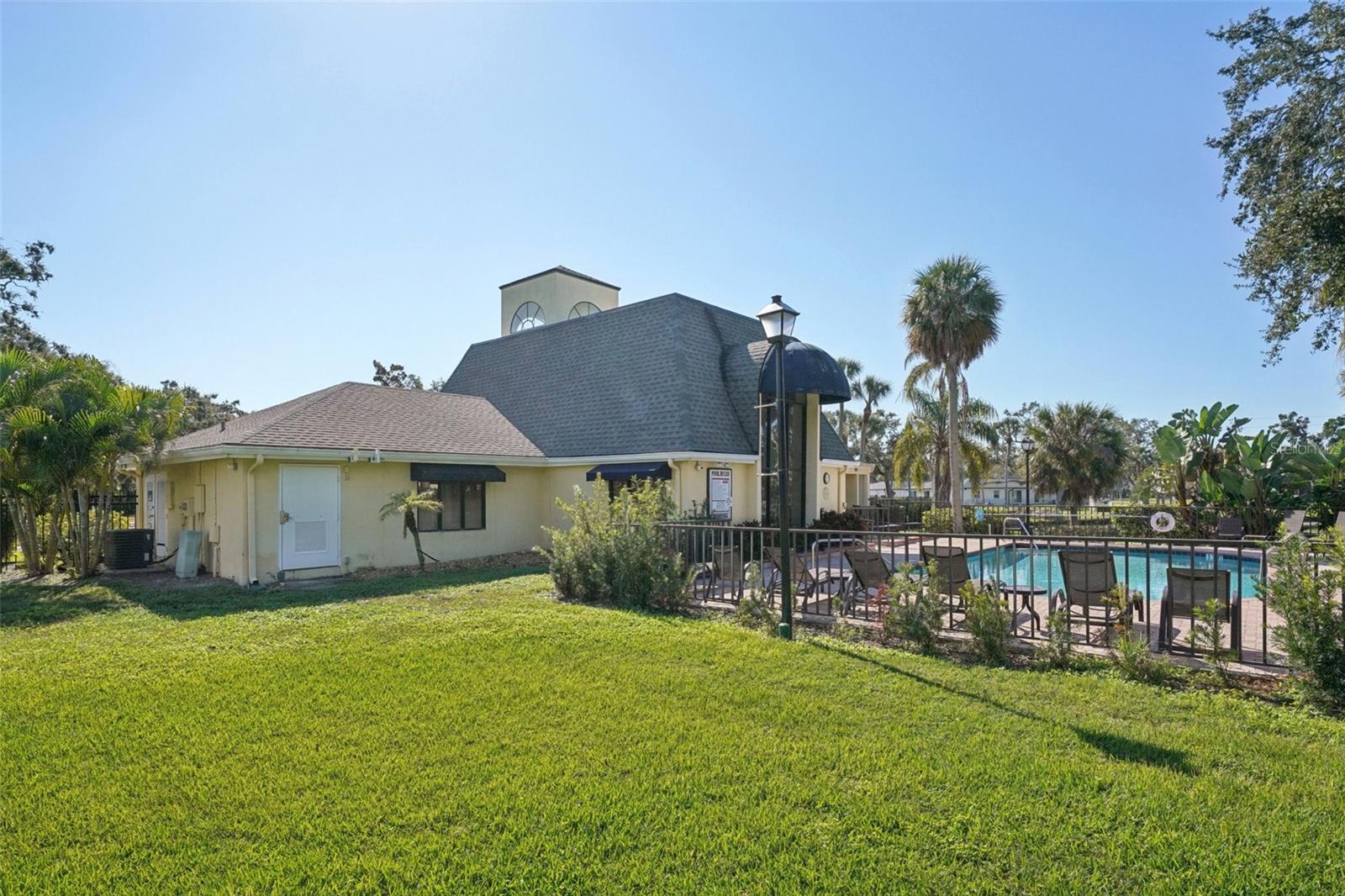 3001 58TH AVE S #203, ST PETERSBURG, FL, 33712