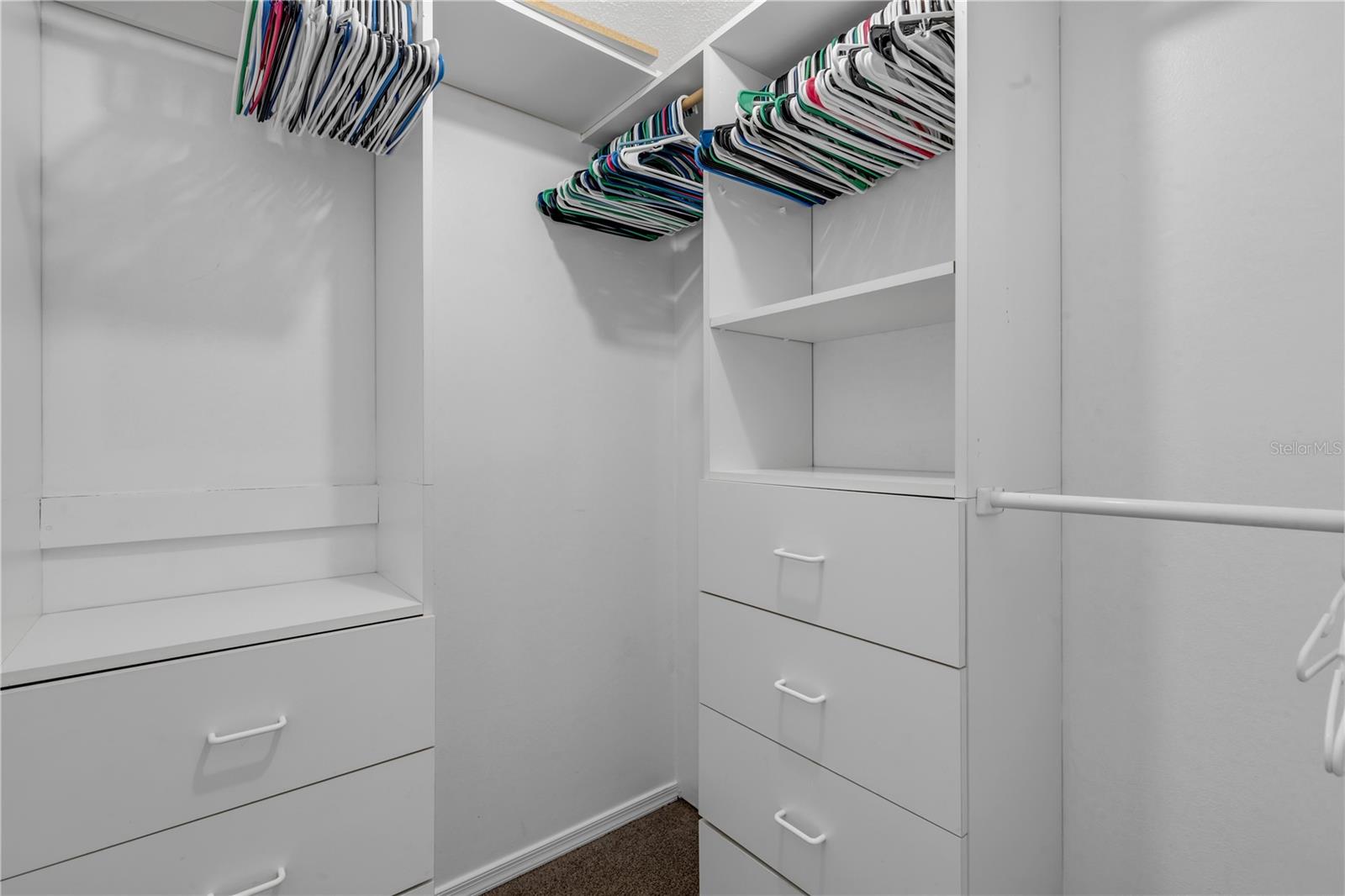 3415 TAMARIND DR, EDGEWATER, FL, 32141