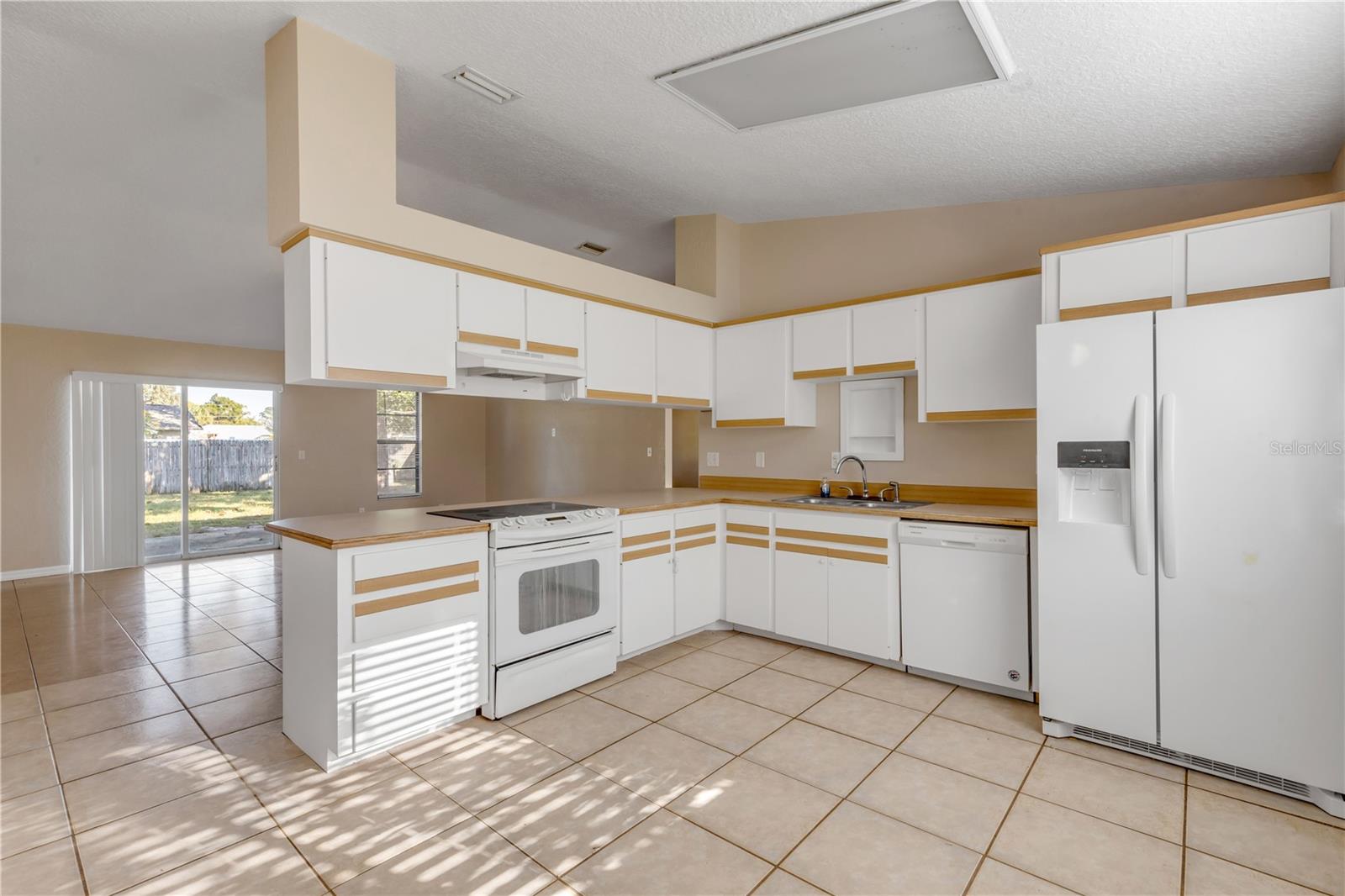 3415 TAMARIND DR, EDGEWATER, FL, 32141