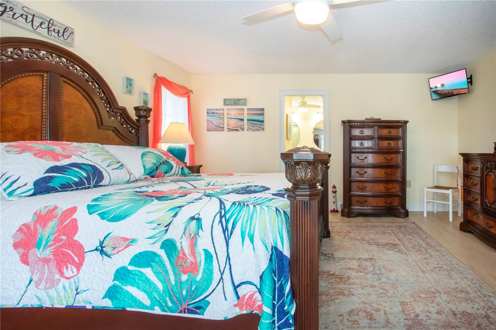 2016 E VIEW DR, SUN CITY CENTER, FL, 33573