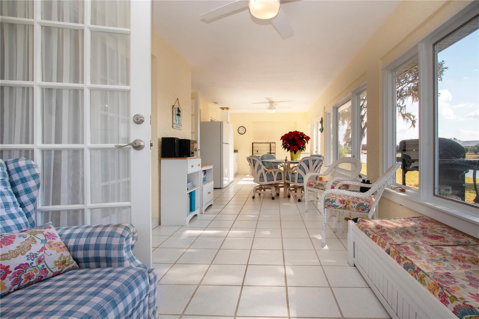 2016 E VIEW DR, SUN CITY CENTER, FL, 33573