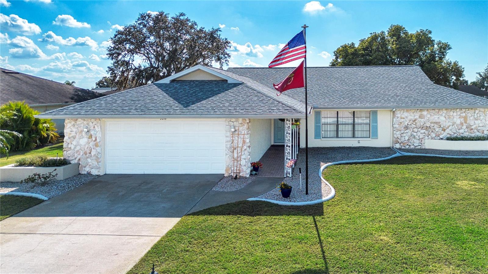 2016 E VIEW DR, SUN CITY CENTER, FL, 33573