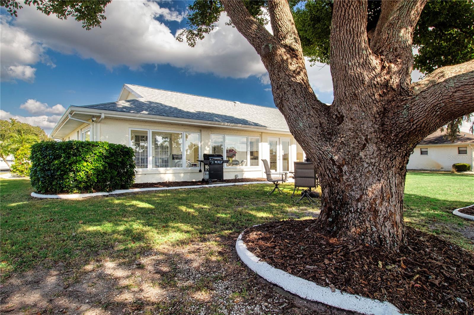 2016 E VIEW DR, SUN CITY CENTER, FL, 33573