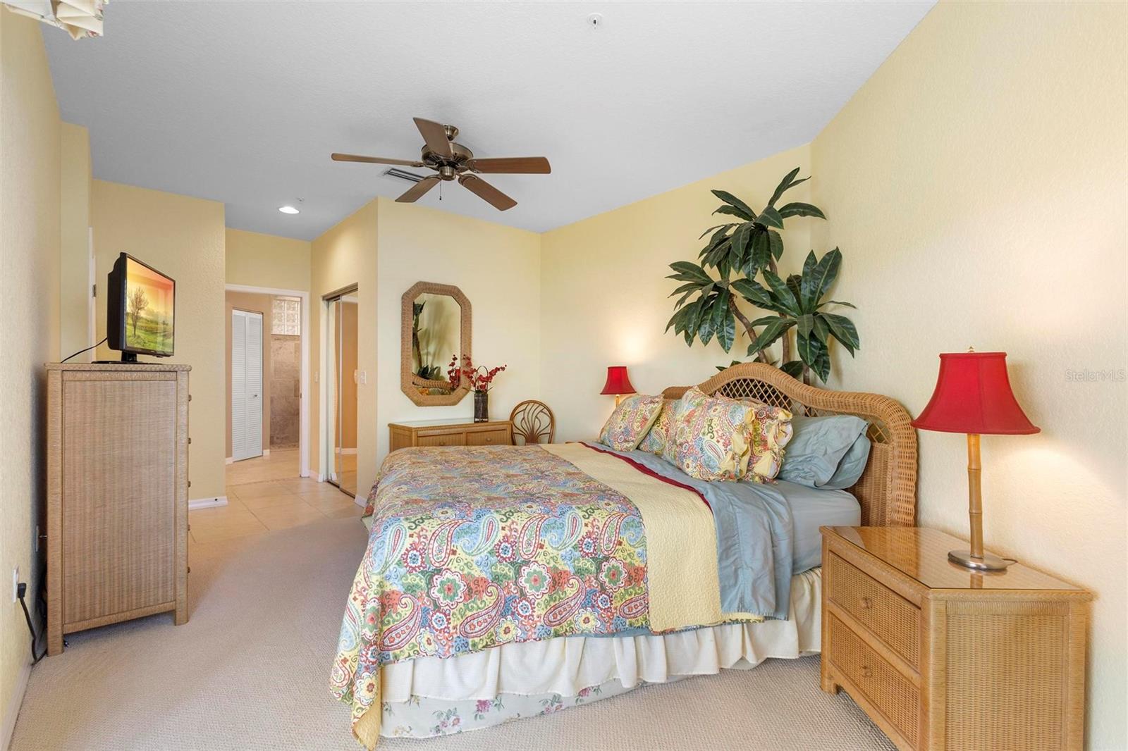 438 BOUCHELLE DR #105, NEW SMYRNA BEACH, FL, 32169