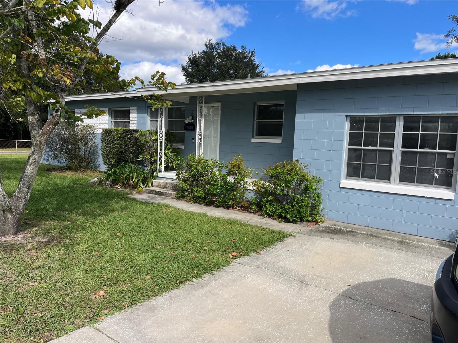 1951 S CRYSTAL LAKE DR, ORLANDO, FL, 32806