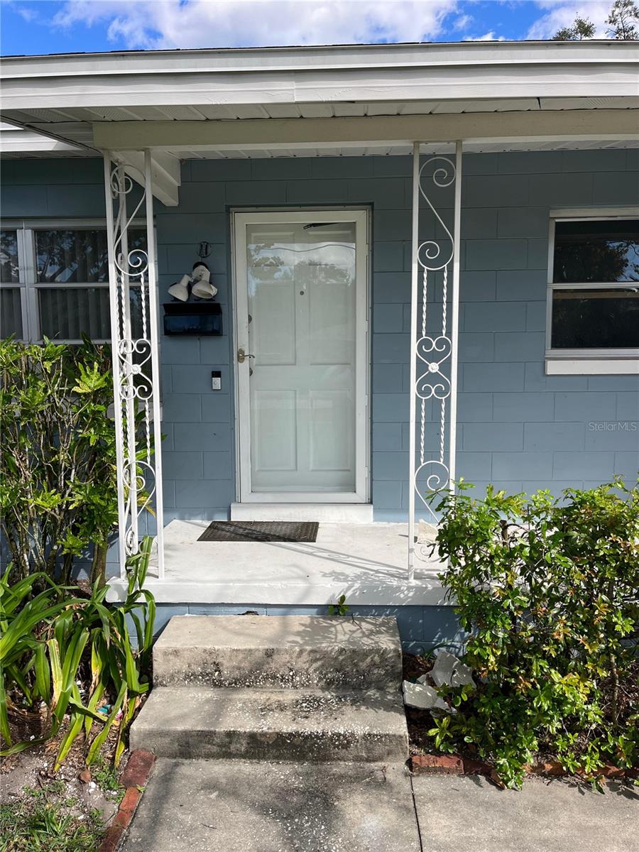 1951 S CRYSTAL LAKE DR, ORLANDO, FL, 32806