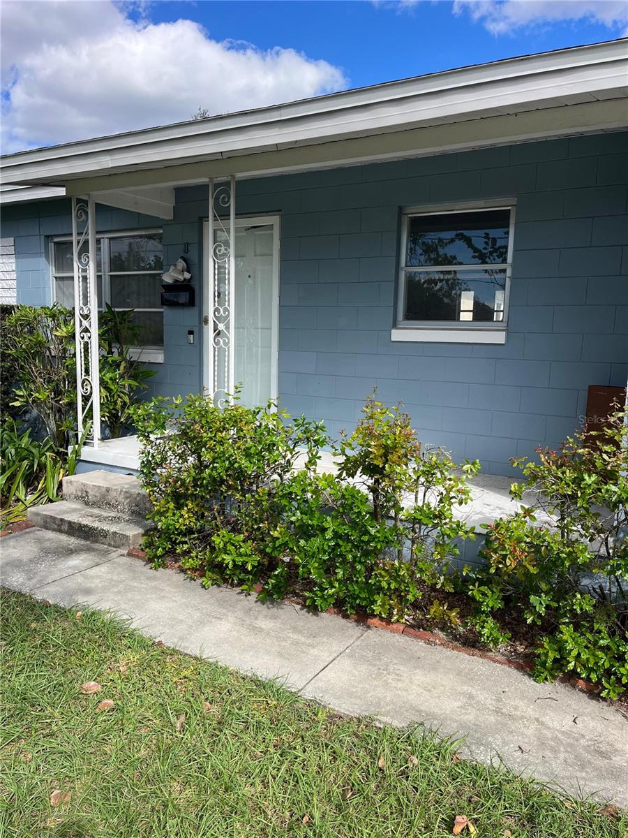 1951 S CRYSTAL LAKE DR, ORLANDO, FL, 32806