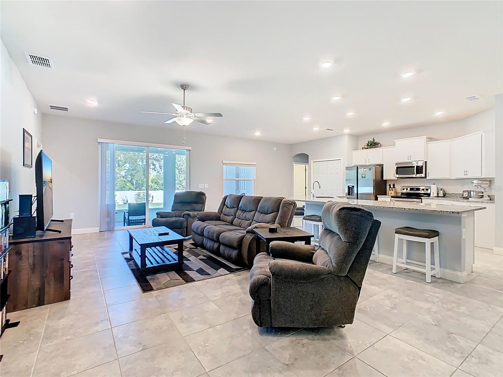 319 TRAVELERS CREEK DR, AUBURNDALE, FL, 33823