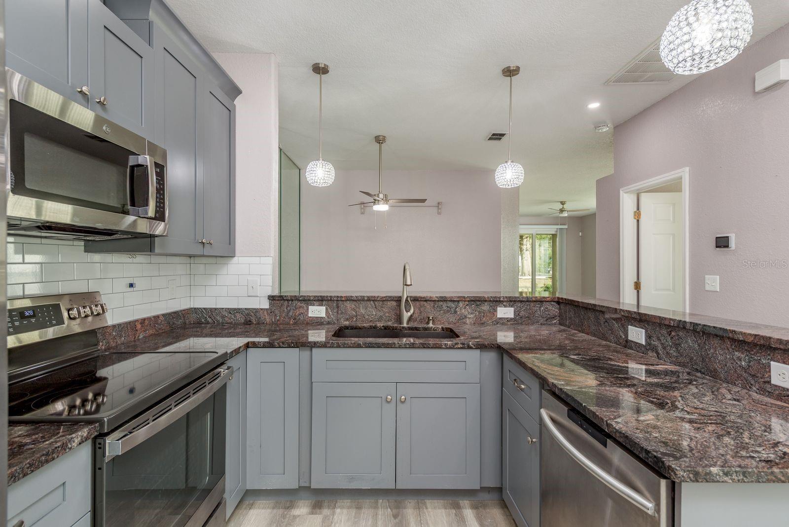 3141 BROOKER CREEK WAY, PALM HARBOR, FL, 34685