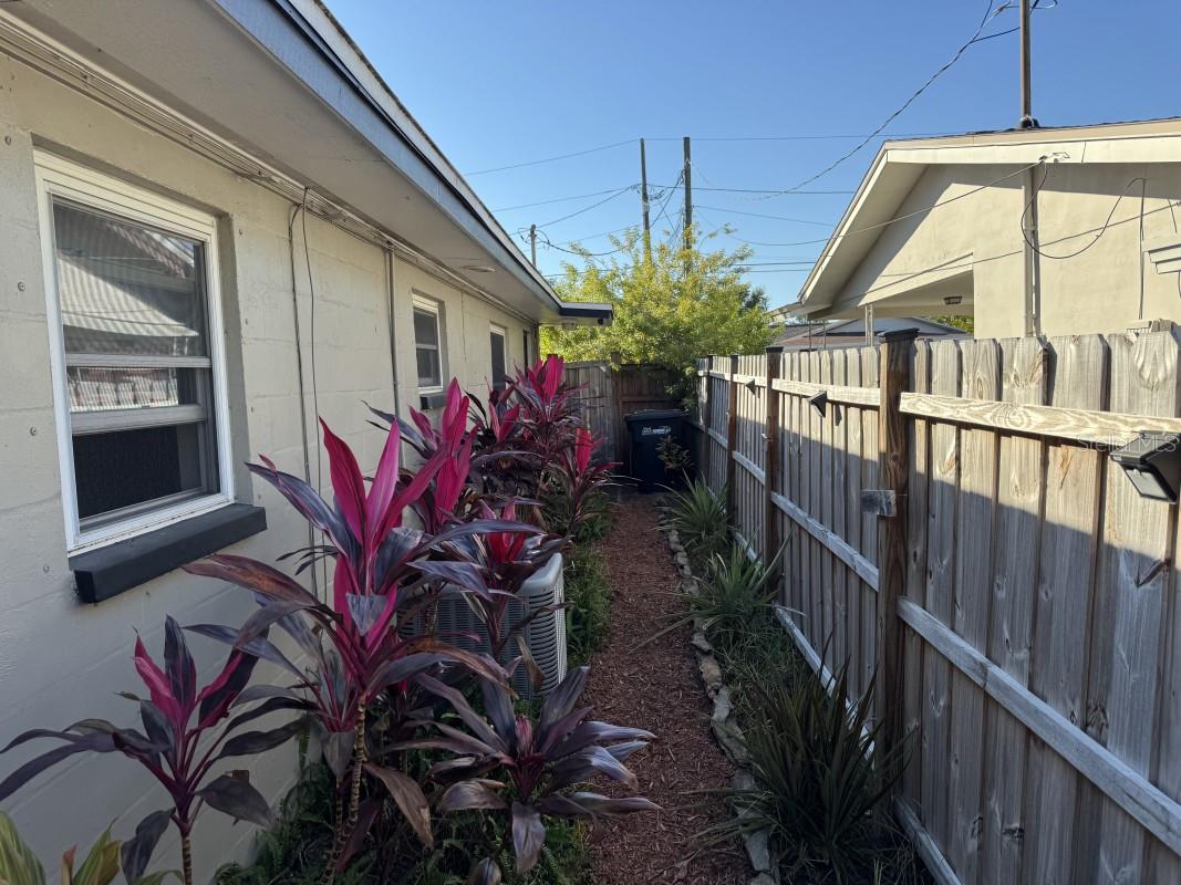 340 8TH AVE N, SAFETY HARBOR, FL, 34695