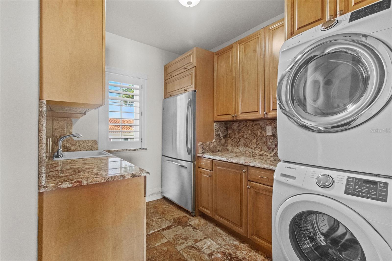 4107 CAUSEWAY VISTA DR, TAMPA, FL, 33615