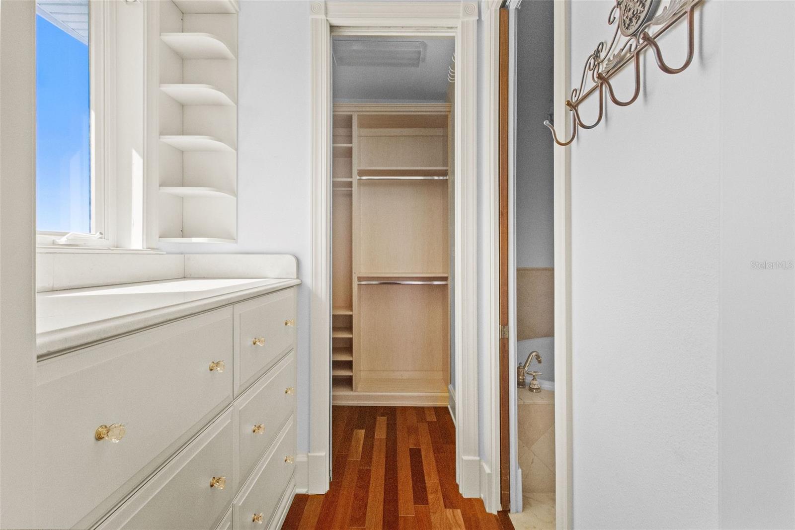 4107 CAUSEWAY VISTA DR, TAMPA, FL, 33615