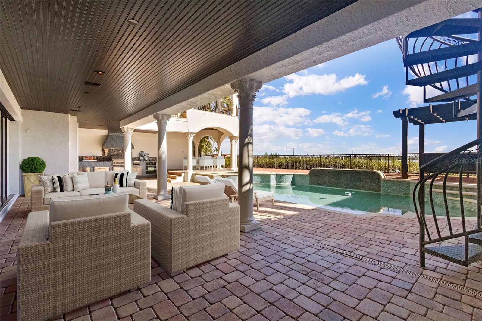 4107 CAUSEWAY VISTA DR, TAMPA, FL, 33615