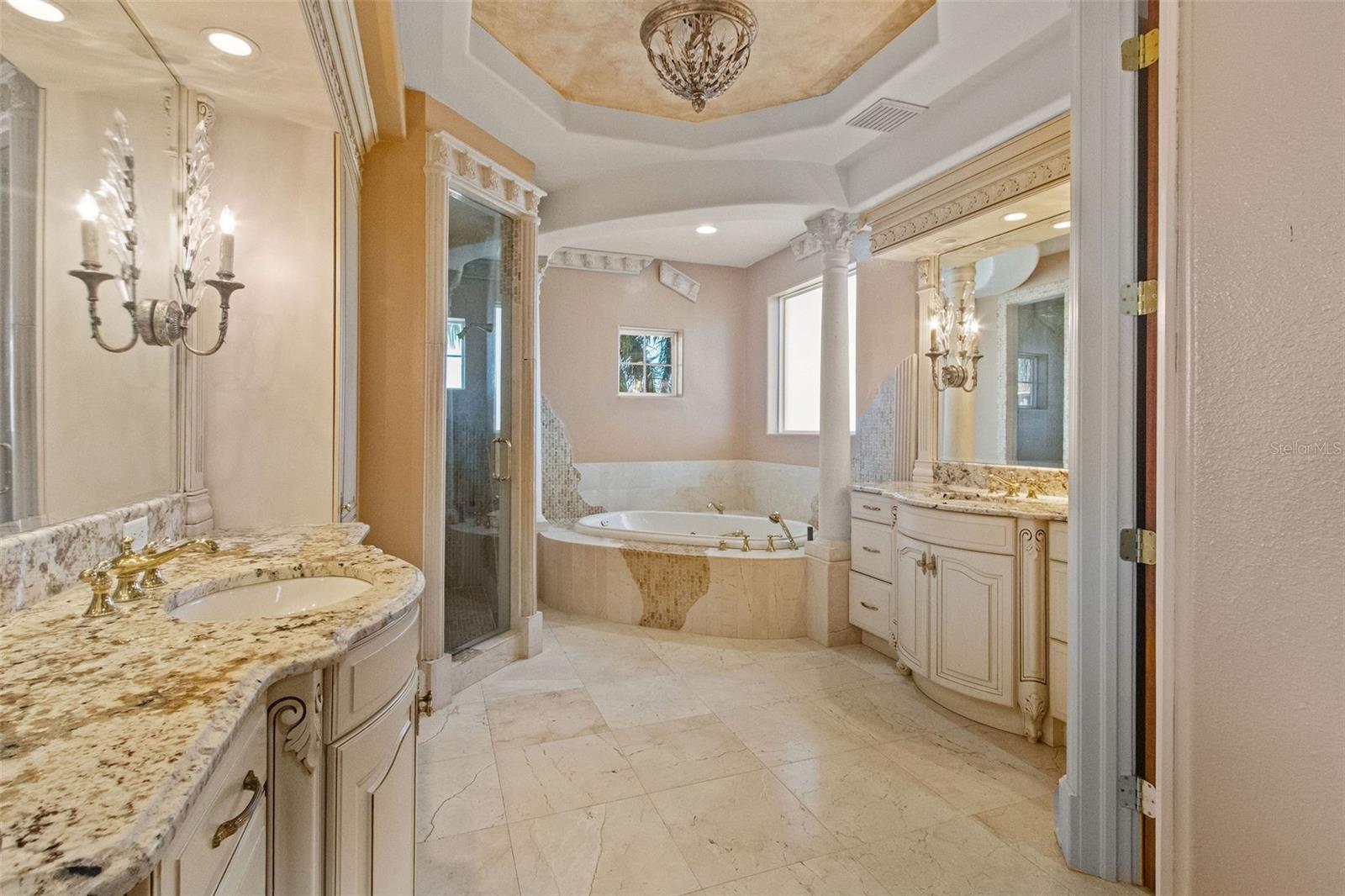 4107 CAUSEWAY VISTA DR, TAMPA, FL, 33615