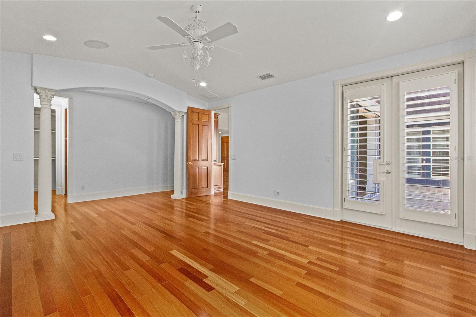 4107 CAUSEWAY VISTA DR, TAMPA, FL, 33615