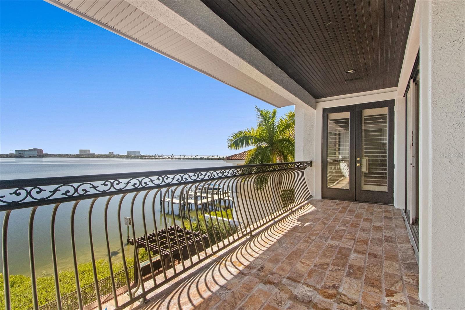 4107 CAUSEWAY VISTA DR, TAMPA, FL, 33615