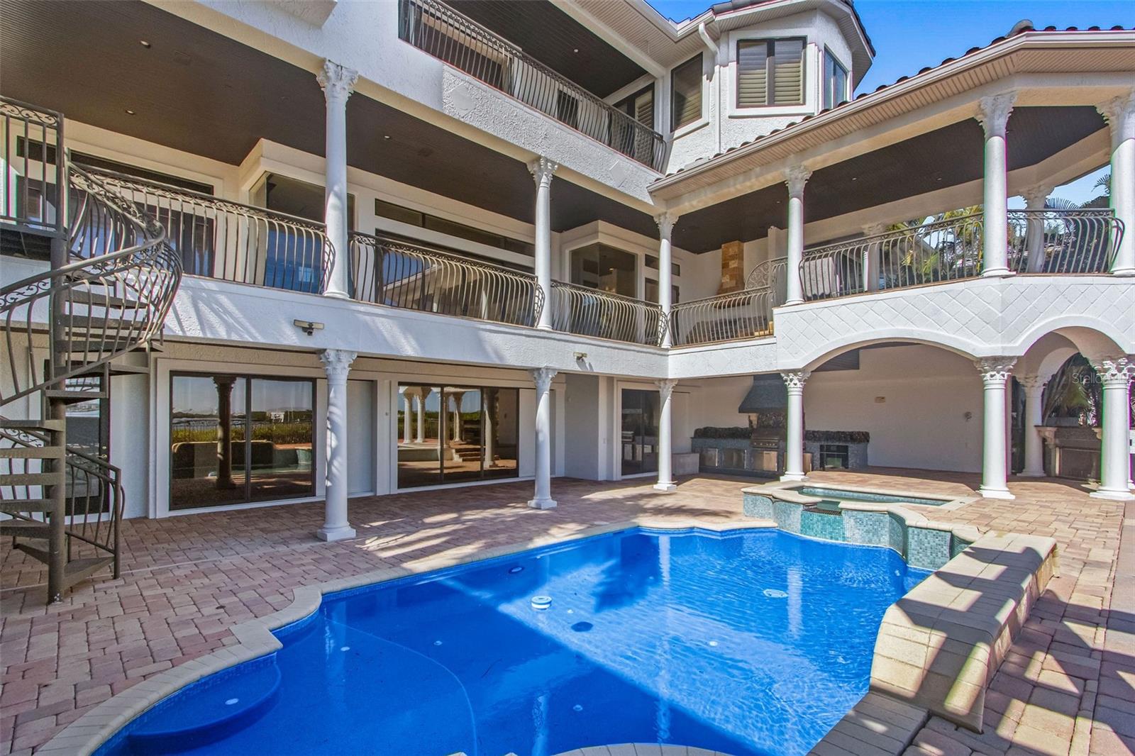 4107 CAUSEWAY VISTA DR, TAMPA, FL, 33615