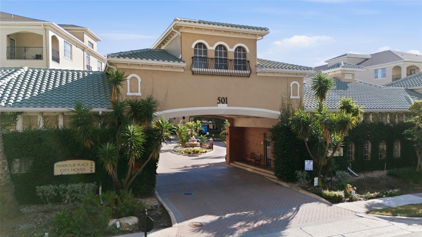 501 KNIGHTS RUN AVE #2208, TAMPA, FL, 33602