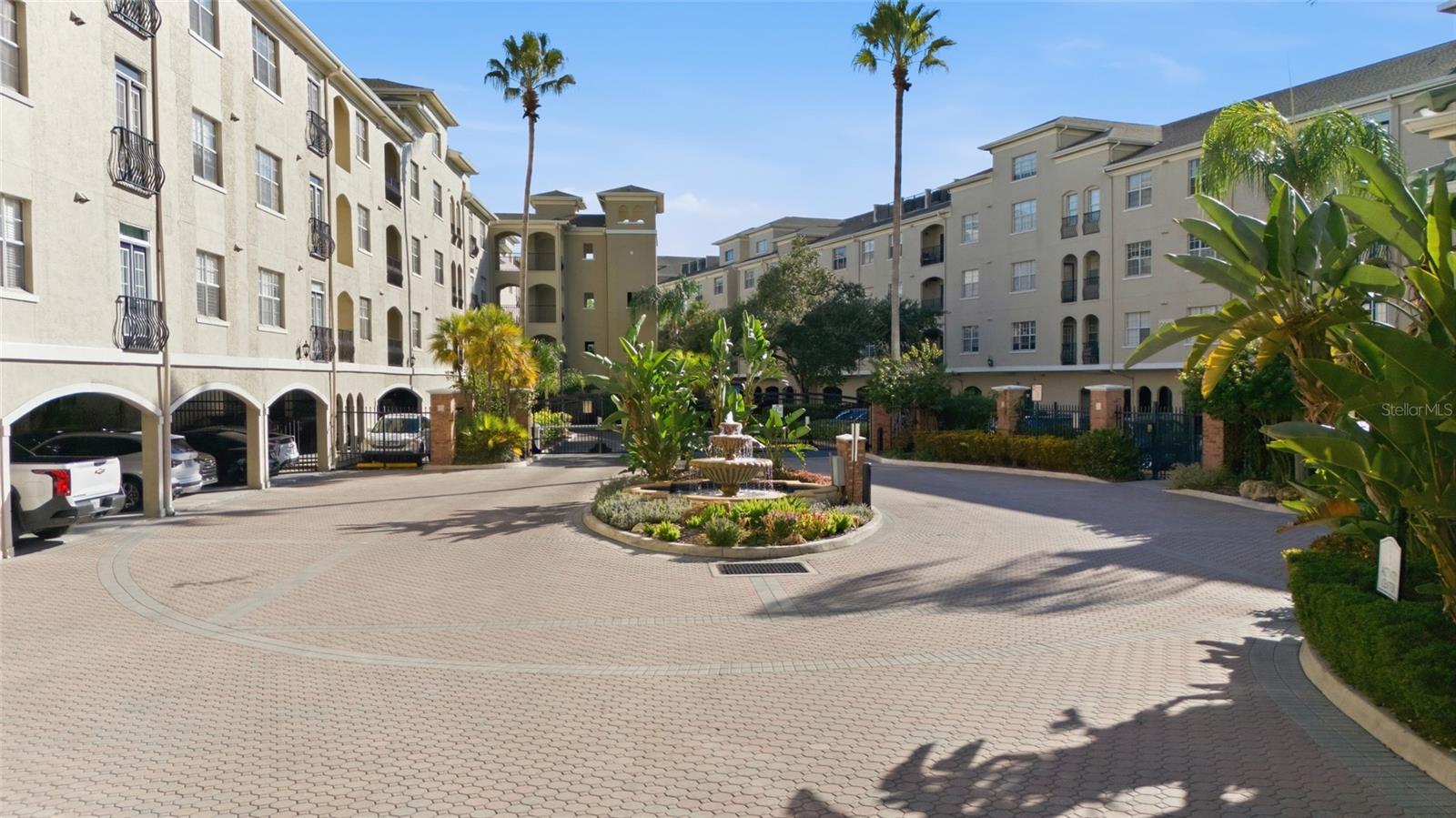 501 KNIGHTS RUN AVE #2208, TAMPA, FL, 33602