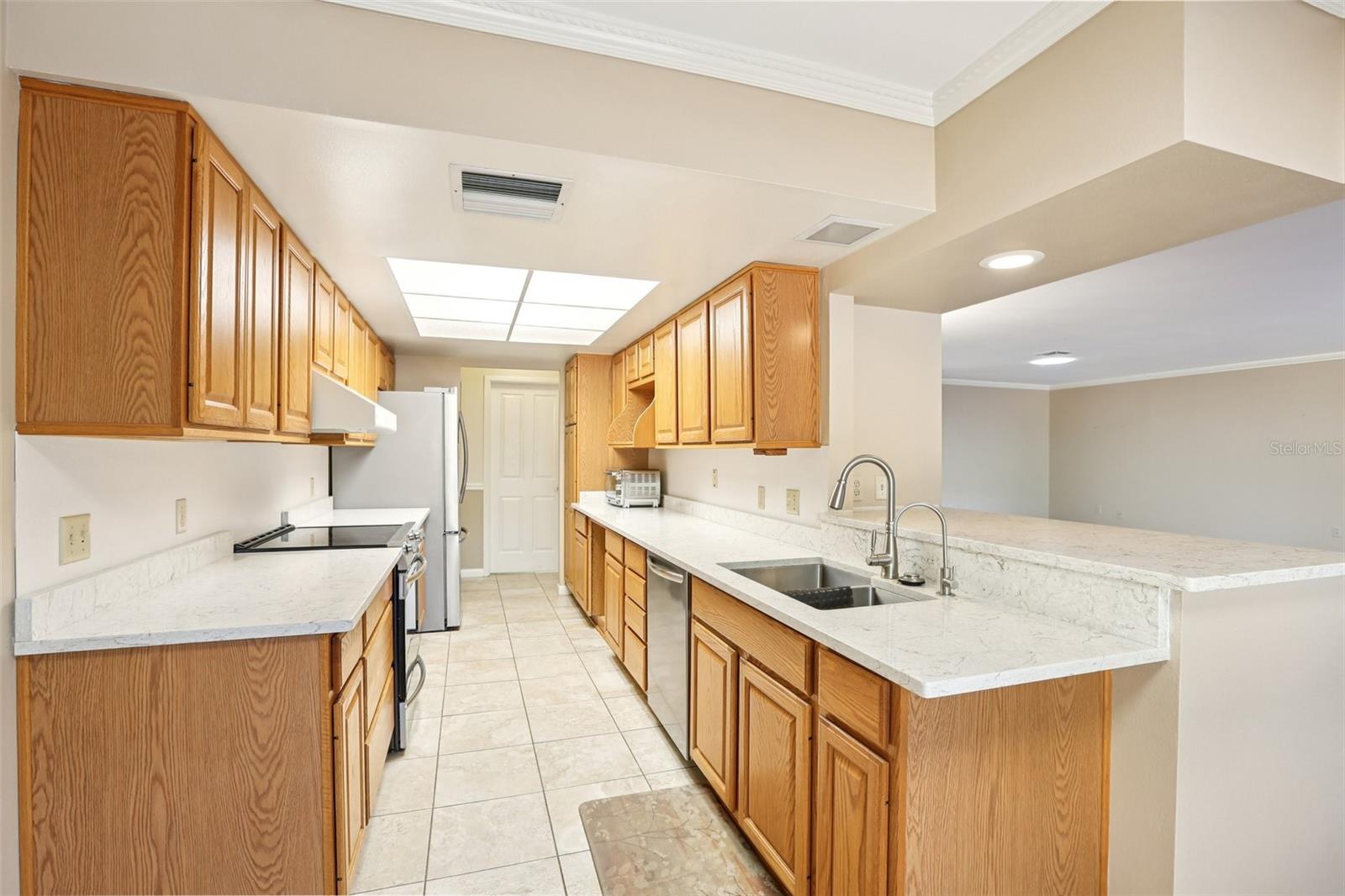 5706 DURANT RD, DOVER, FL, 33527