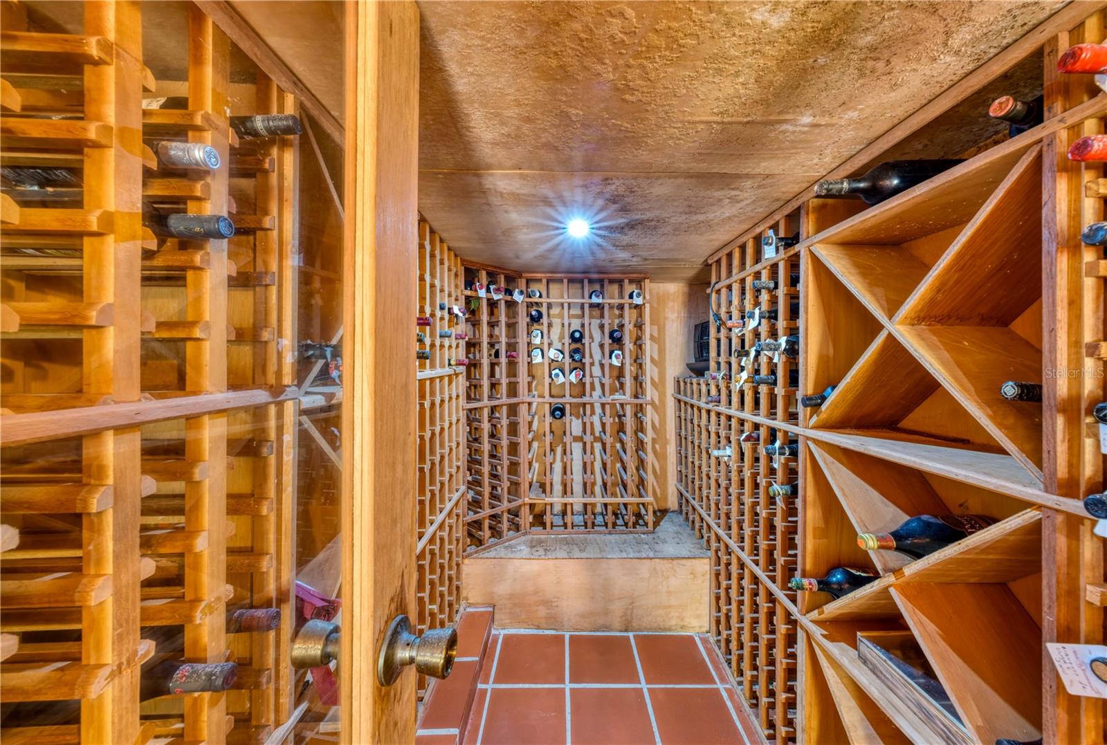 PR9117422 Property Photo