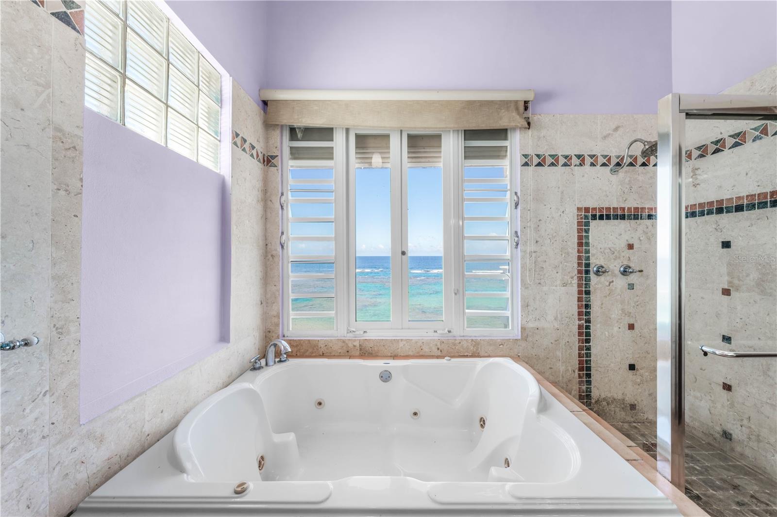 PR9117422 Property Photo