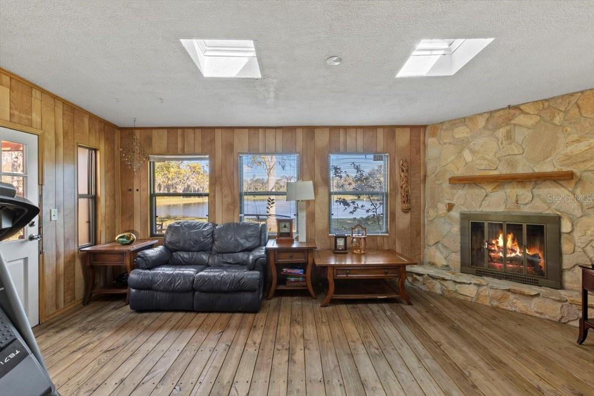 1020 CALLE GRANDE ST, ORMOND BEACH, FL, 32174